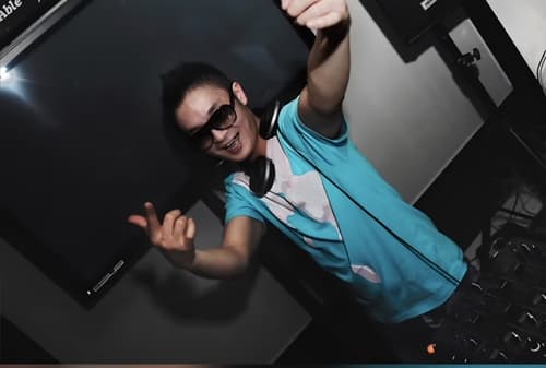 DJ 겸 음악 프로듀서 싸이토닉 사망