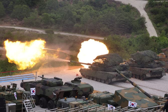 드론·AI·전차 활용한 군 합동화력훈련 실시